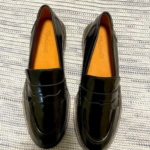 Madewell patent leather black womens penny loafers size 8.5